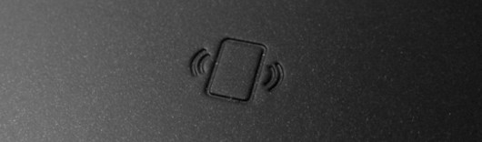Icône RFID de Dell sur le repose-mains Latitude E7240